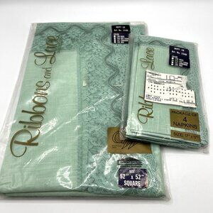 Vintage GW Tablecloth 52x52 Square Card Table Napkins Green Ribbons Lace